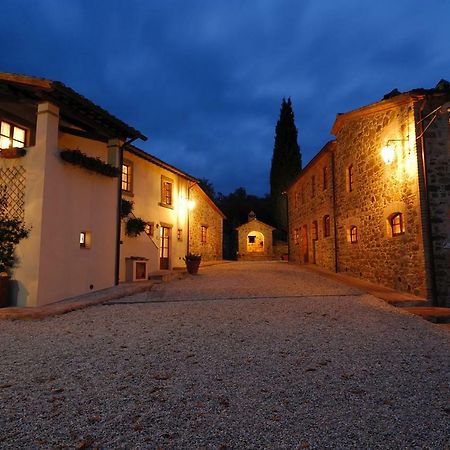 Relais Borgo Torale Hotel Пасиняно сул Тразимено Екстериор снимка
