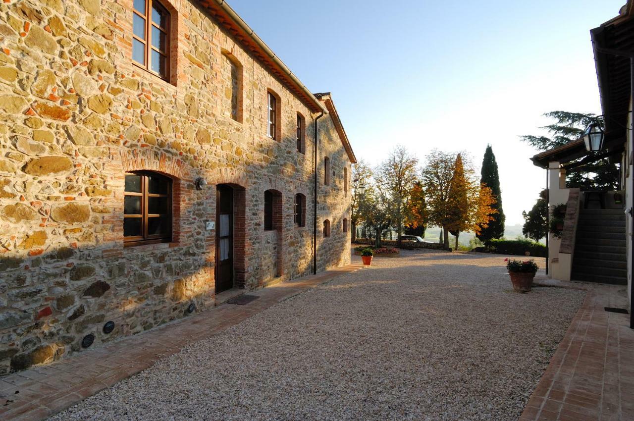 Relais Borgo Torale Hotel Пасиняно сул Тразимено Екстериор снимка