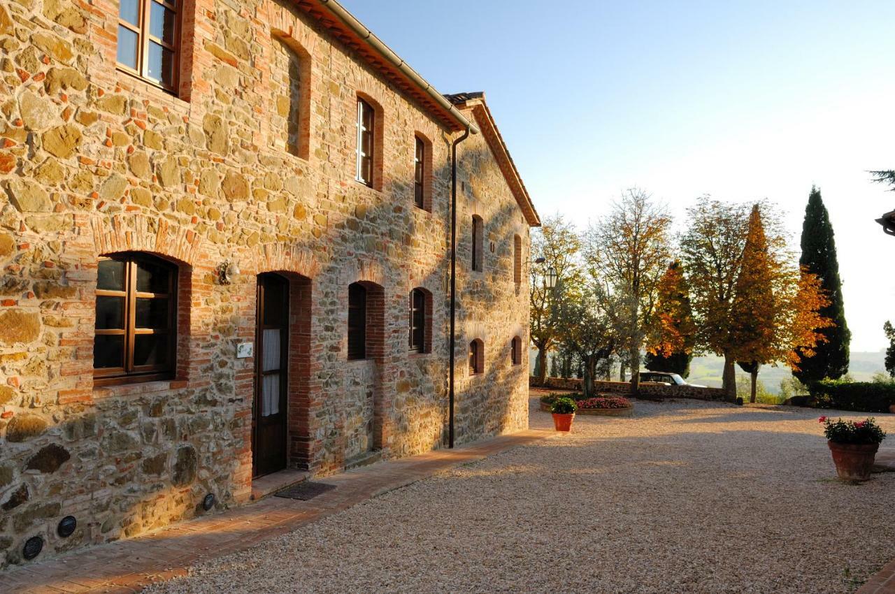 Relais Borgo Torale Hotel Пасиняно сул Тразимено Екстериор снимка